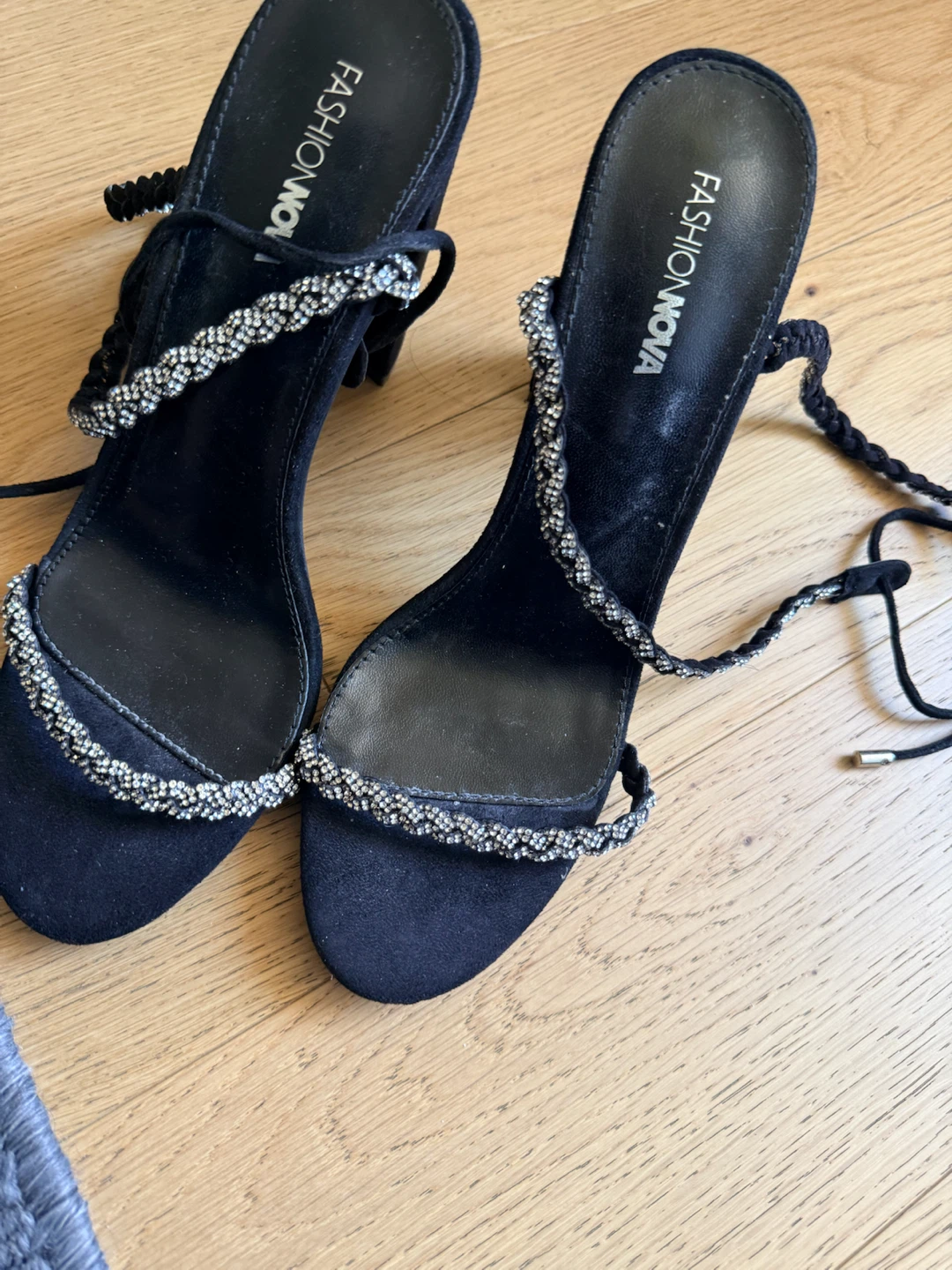 Fashion nova heel - photo 2