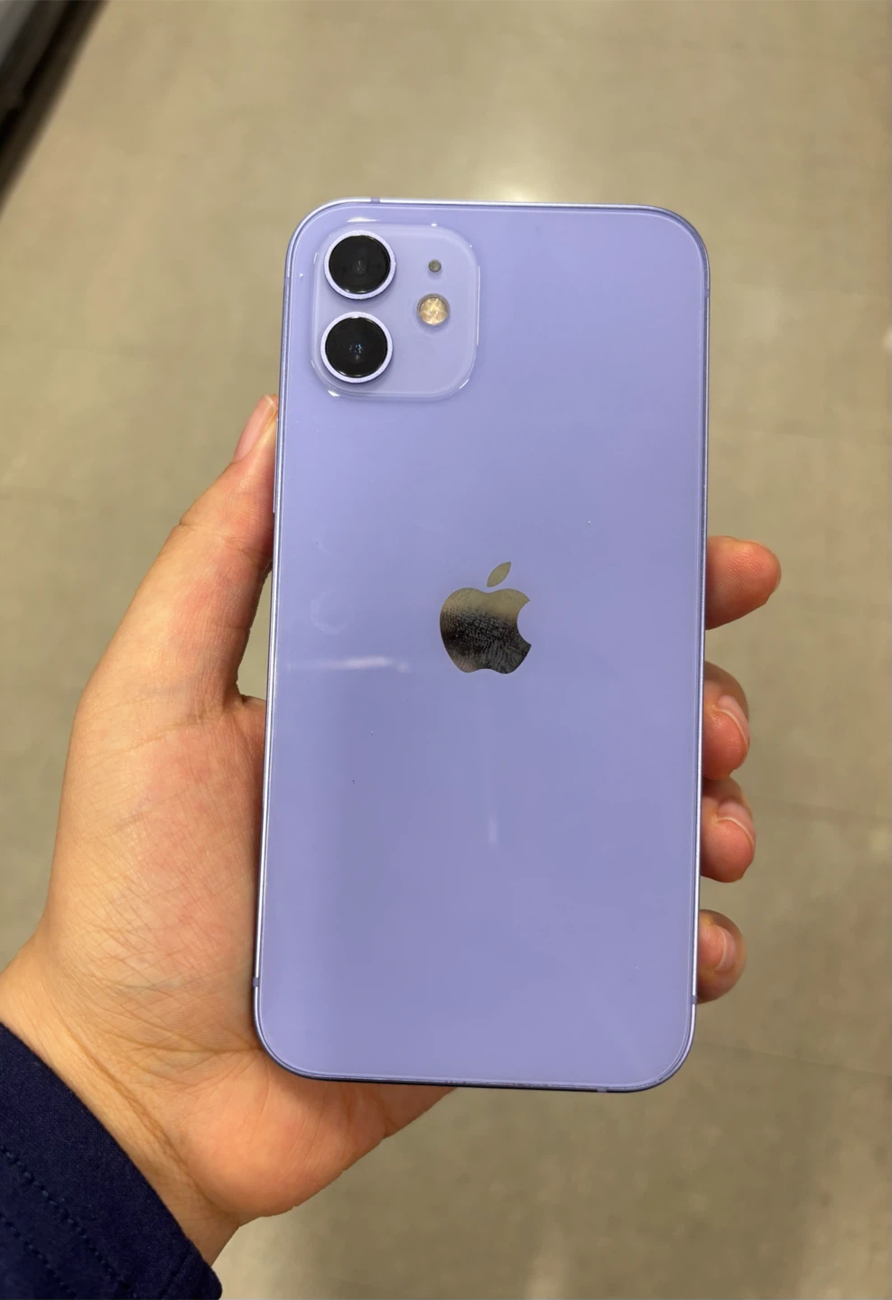 Purple Apple iPhone 12 - photo 3