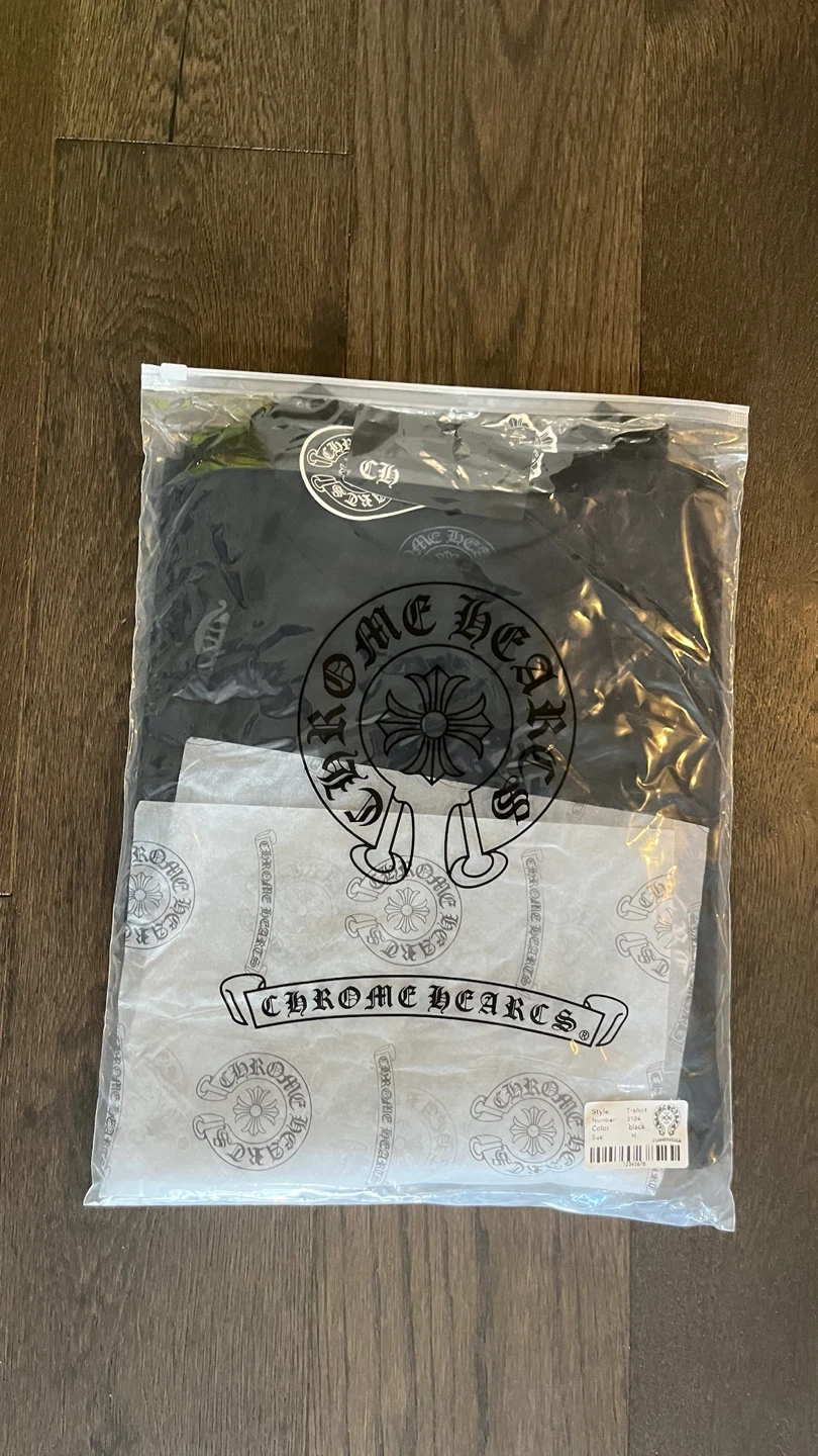Chrome Hearts Black T-Shirt - photo 4