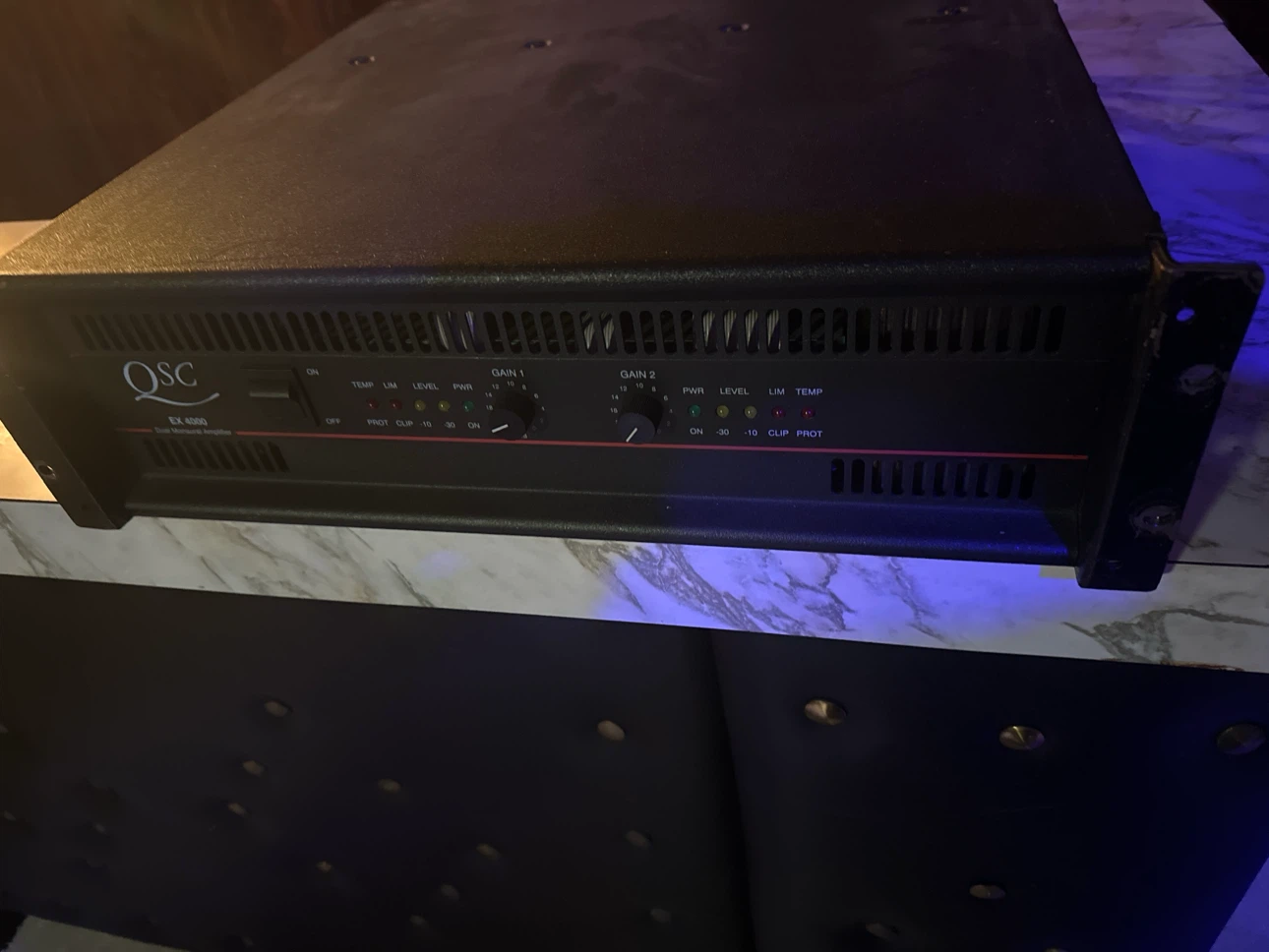QSC EX 4000 Power Amplifier