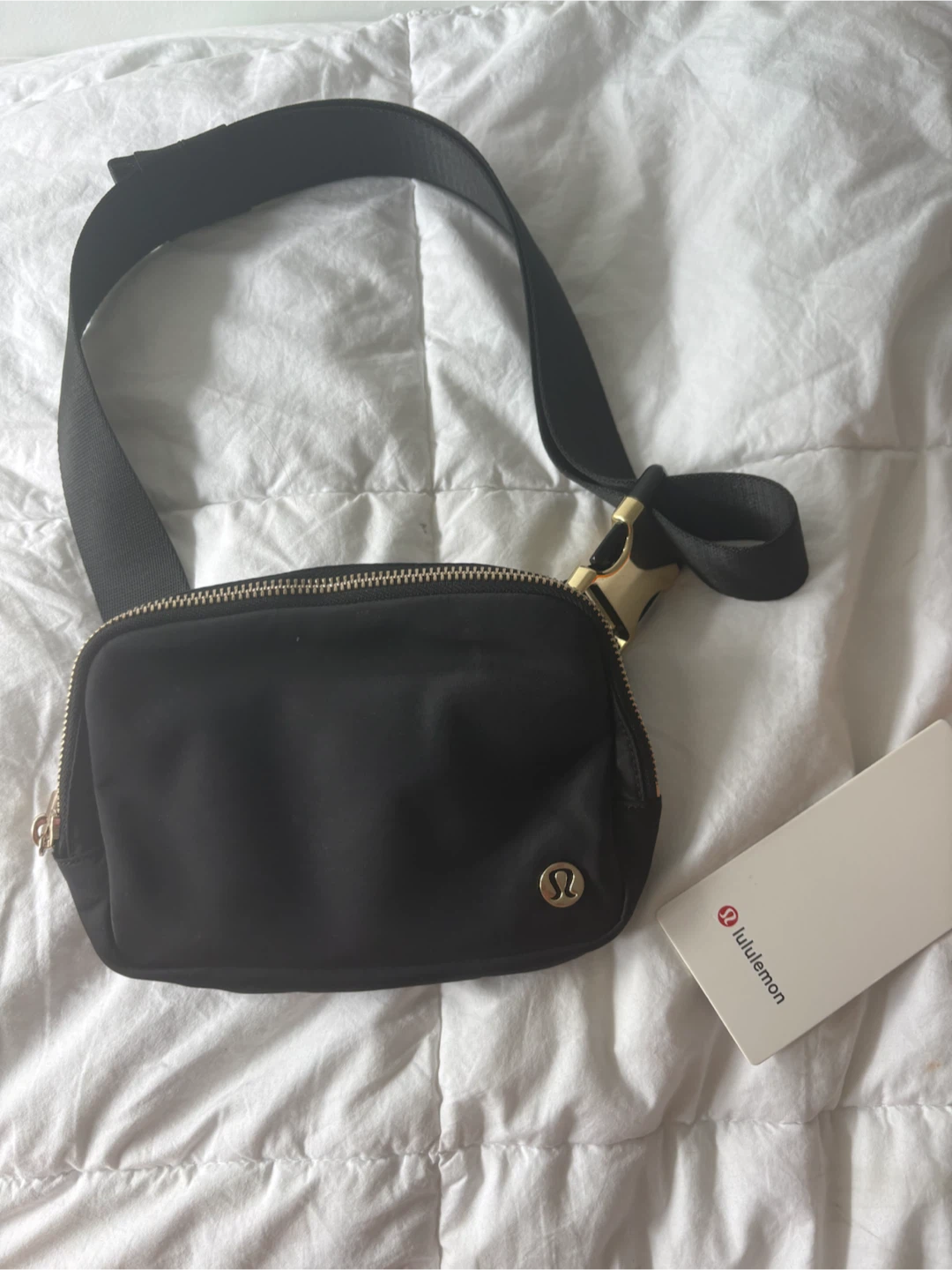 Lululemon Everywhere Belt Bag - Black