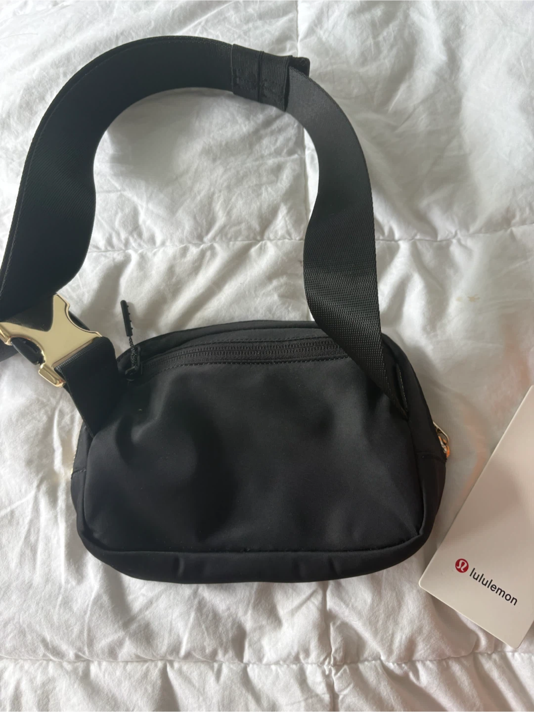 Lululemon Everywhere Belt Bag - Black - photo 2