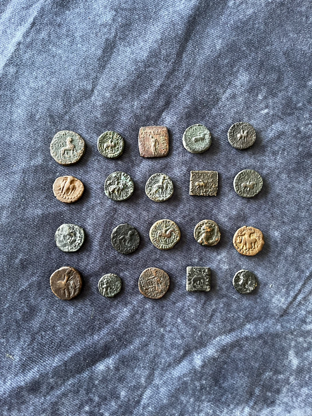 Roman and Lot Of 20 Pics Geek Parties Roman Bronze Coins - photo 5