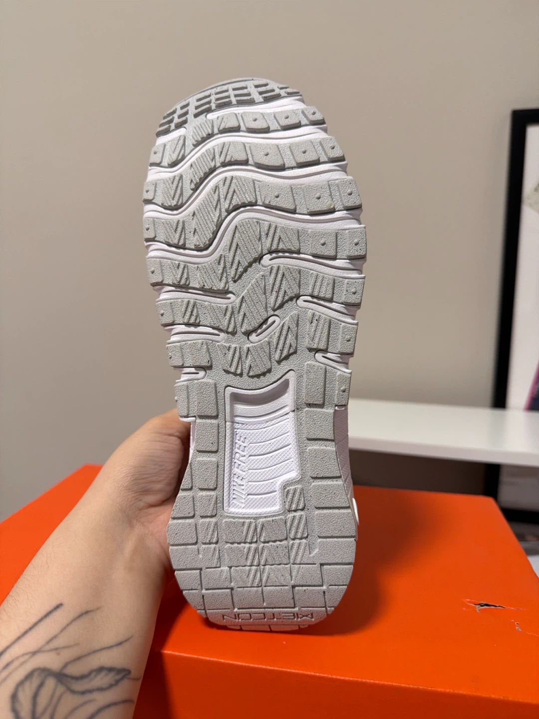 Nike Free Metcon 6 Women’s Size 7.5 - Brand New in Box - photo 3
