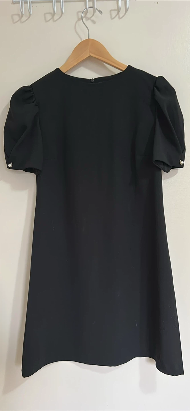 Black Dress with Pearl Detail - photo 2