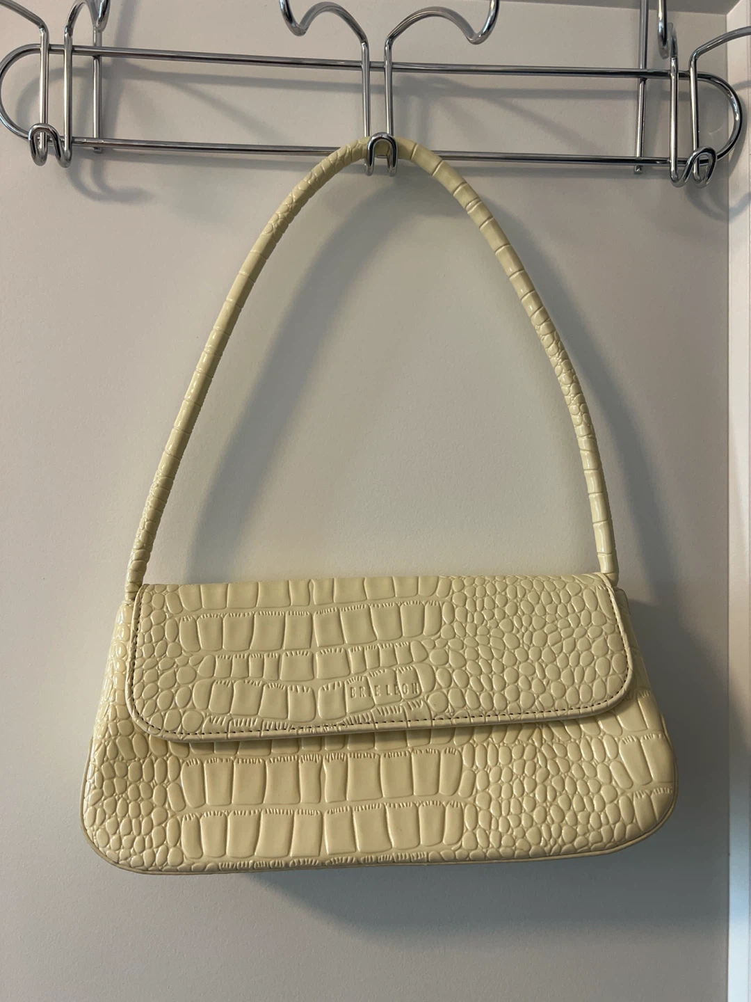 Cream Croc Embossed Shoulder Bag