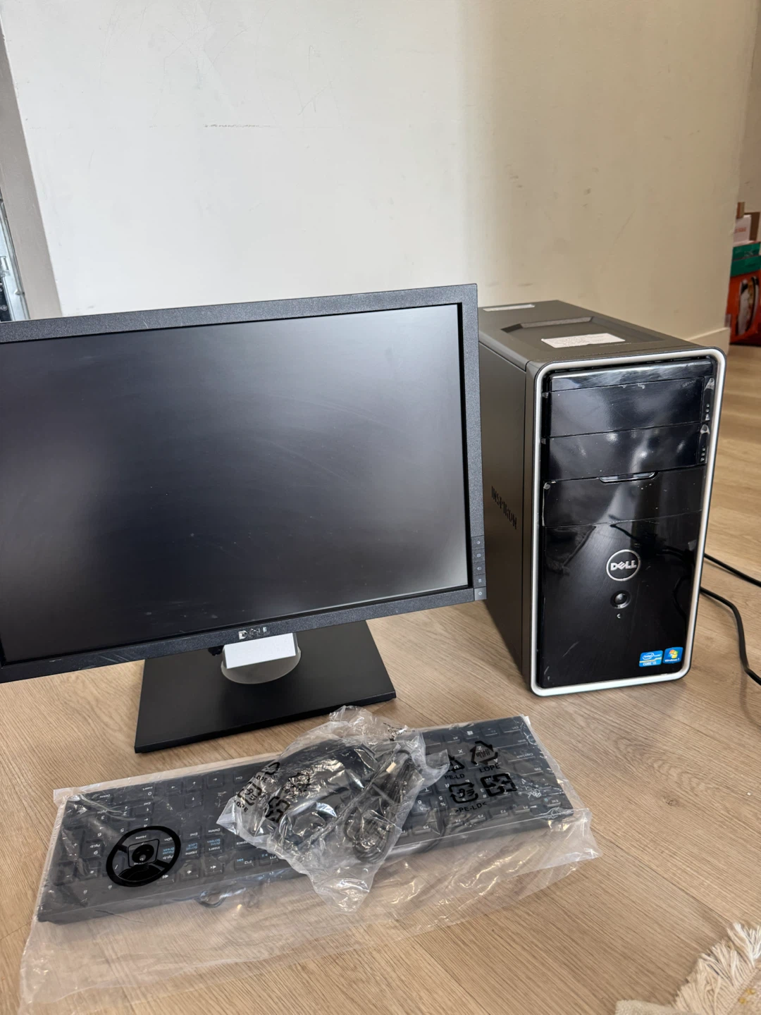 Dell Inspiron Desktop Computer