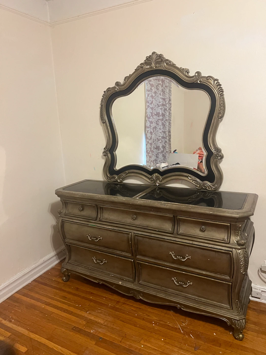 Tufted Headboard Bed Frame and Matching Dresser with Mirror - photo 3