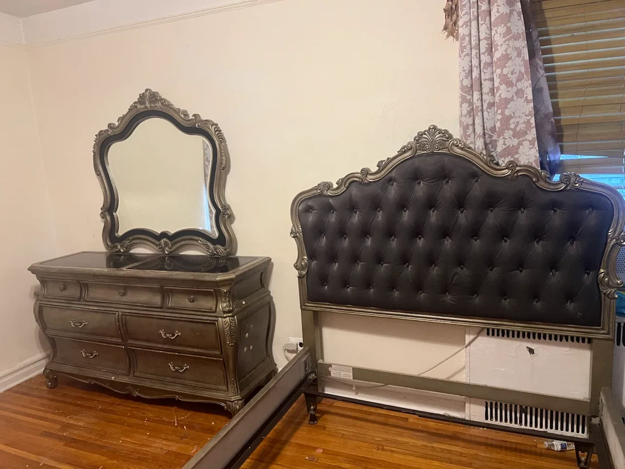 Tufted Headboard Bed Frame and Matching Dresser with Mirror - photo 4