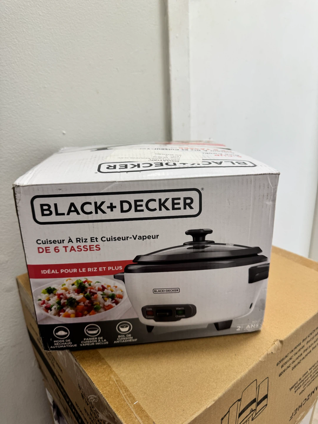 BLACK+DECKER 6-Cup Rice Cooker and Steamer