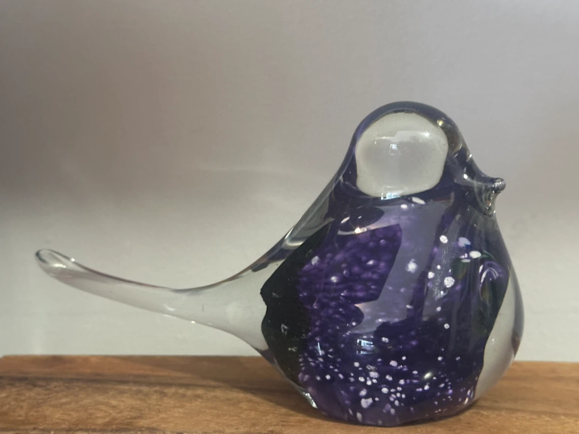 Local vintage art glass large Jan Phillips 1997 bird signed - photo 3