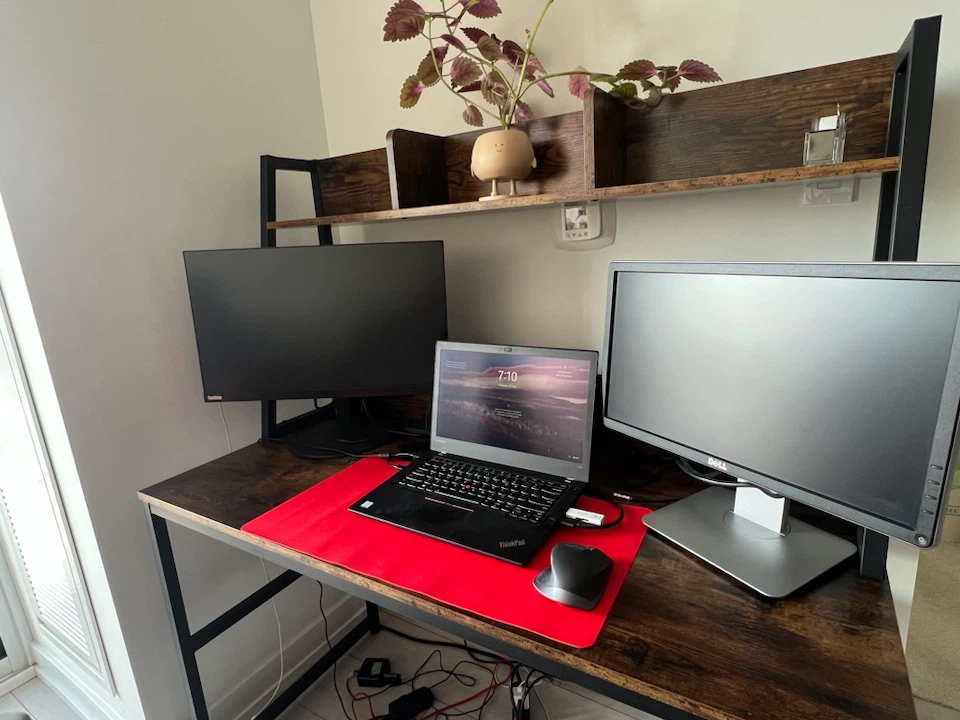 💫Moving Sale💫Rustic Brown Computer Desk with Hutch