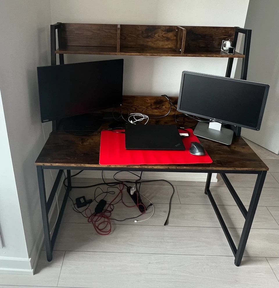 💫Moving Sale💫Rustic Brown Computer Desk with Hutch - photo 4