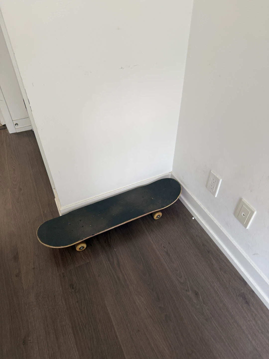 Baker Skateboard - photo 2