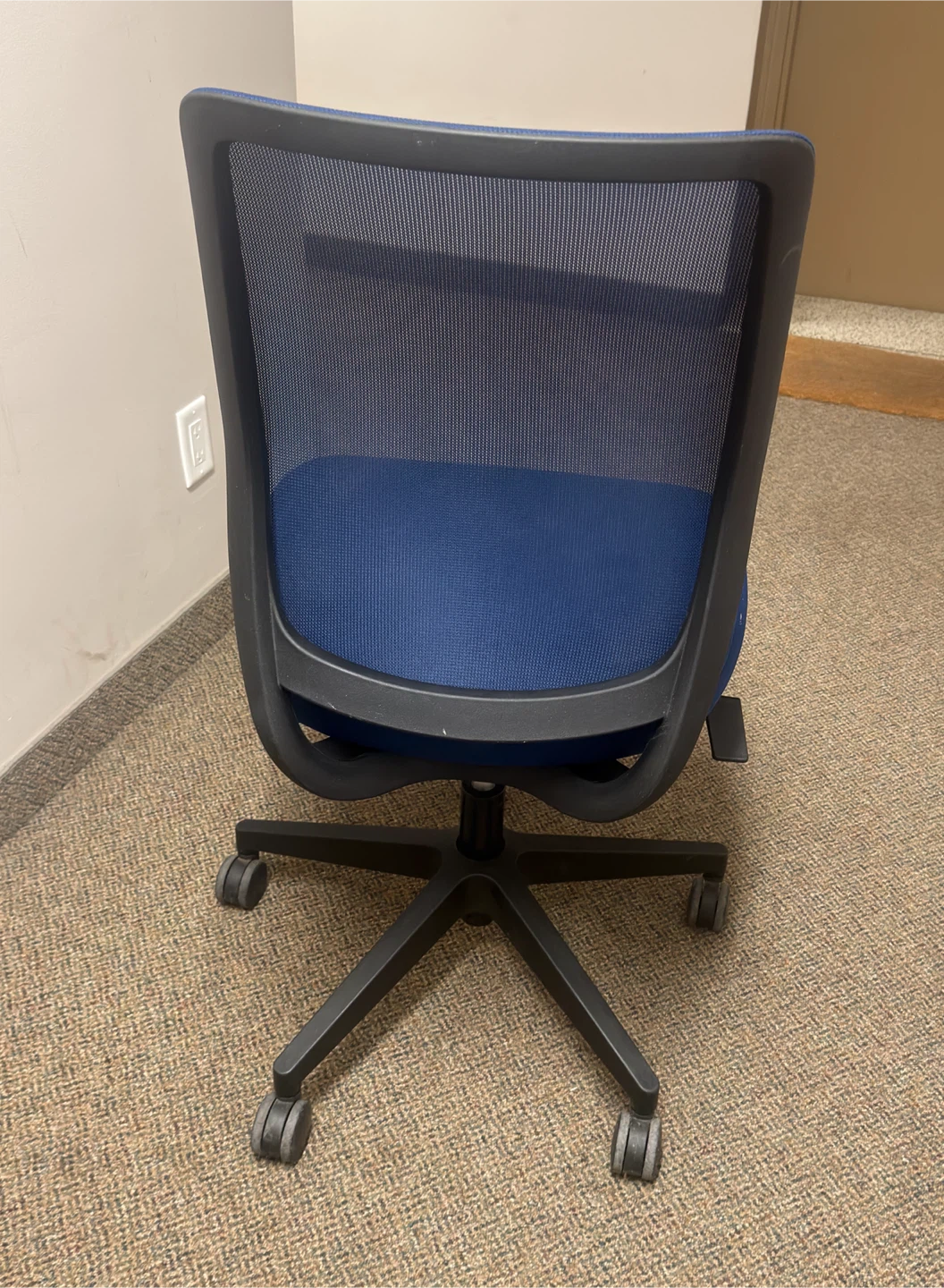 Blue Mesh Office Chair | Adjustable Swivel Computer Desk Chair - photo 3