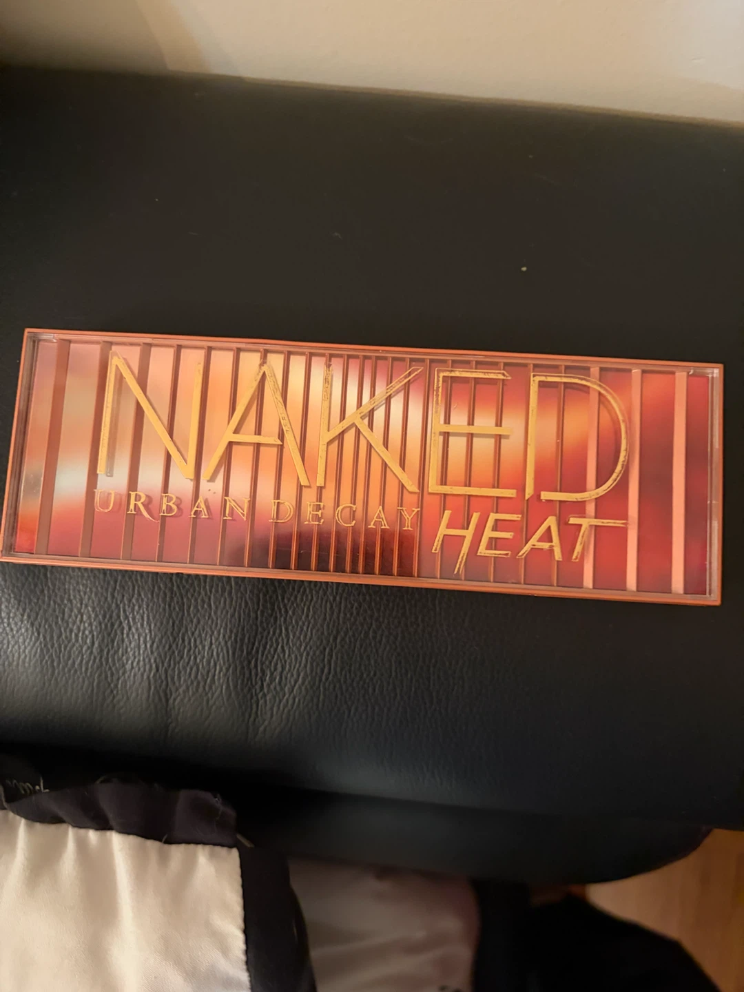 Urban Decay Naked Heat Eyeshadow Palette