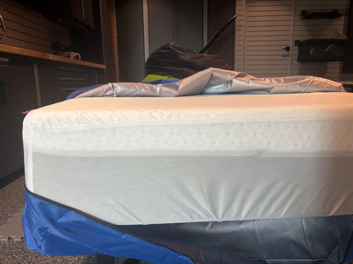 Endy Twin Mattress and Wooden bed frame/base - photo 2