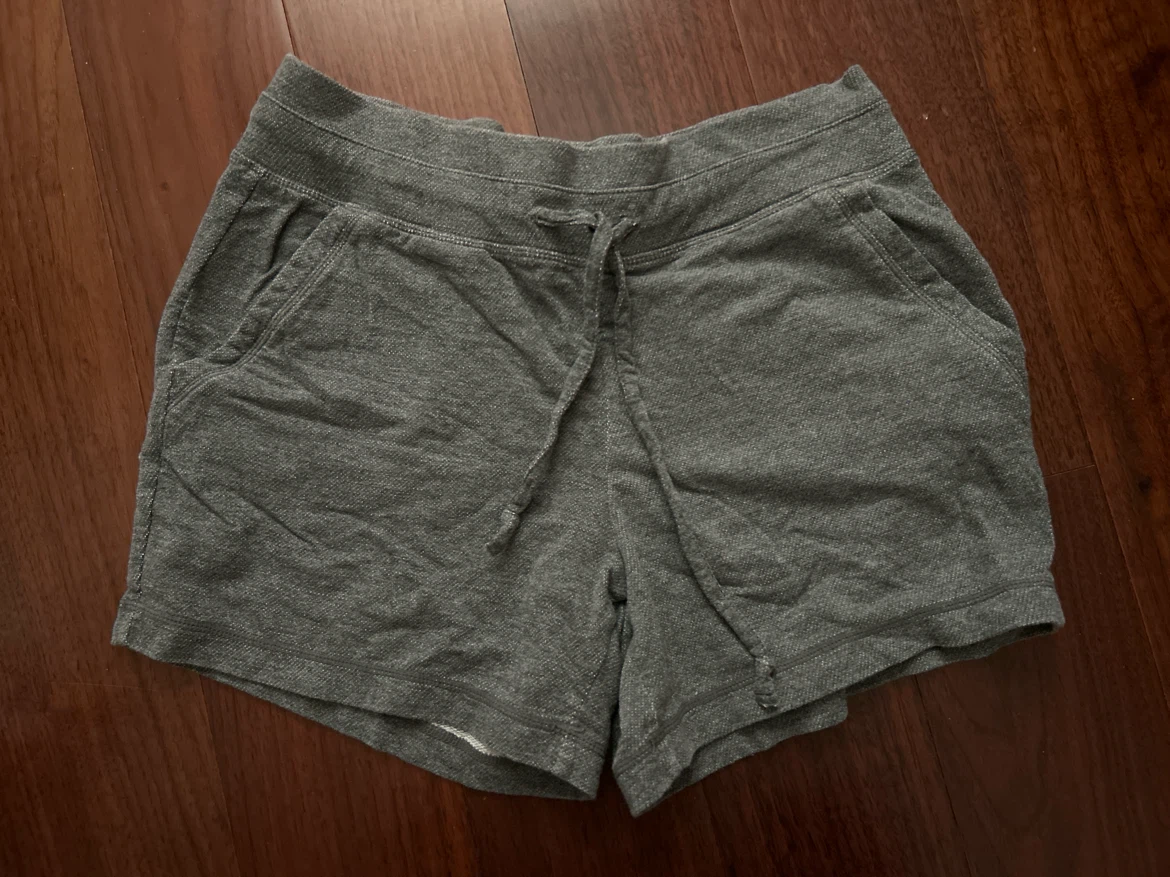 32 Degrees Cool XS Grey Heathered Shorts - photo 2