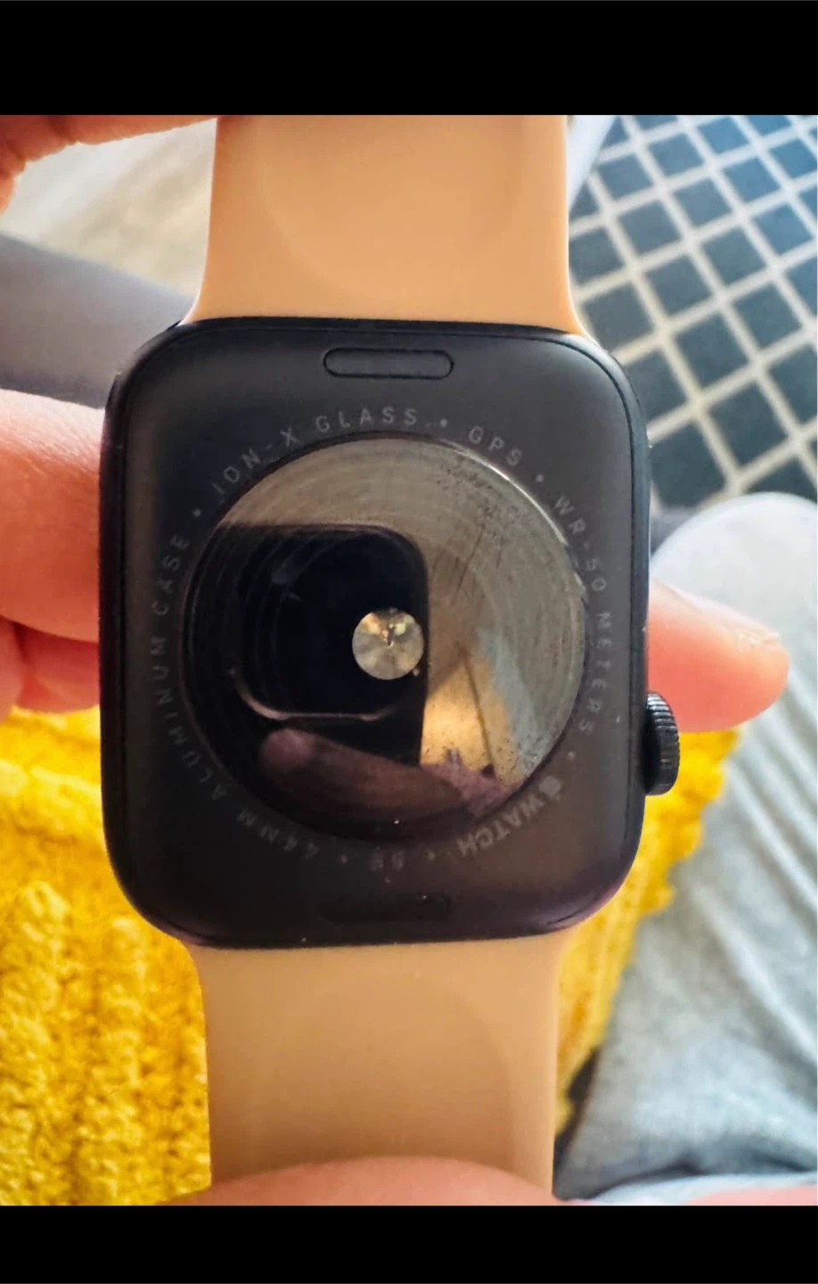 Apple Watch Series 5 44mm GPS Aluminum Case