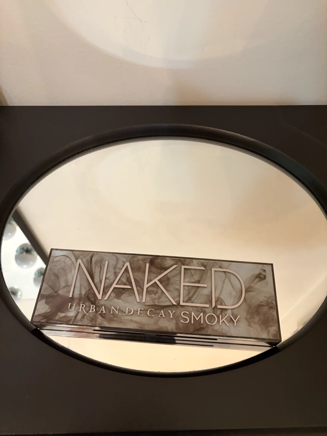 Urban Decay Naked Smoky Eyeshadow Palette