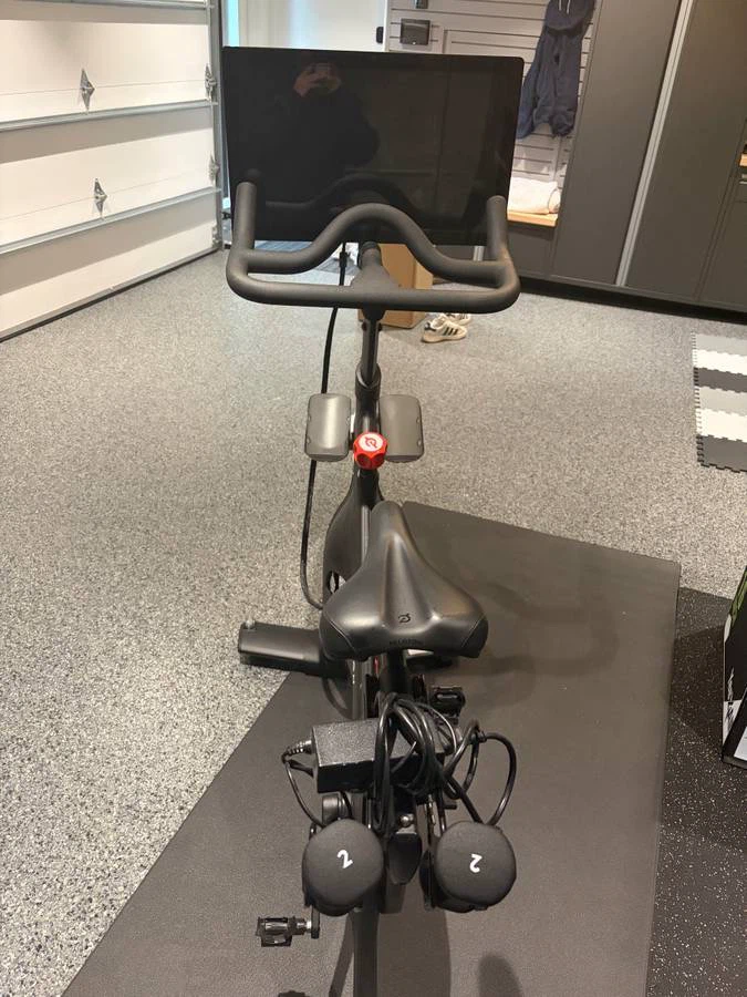 2019 Peloton bike - photo 2