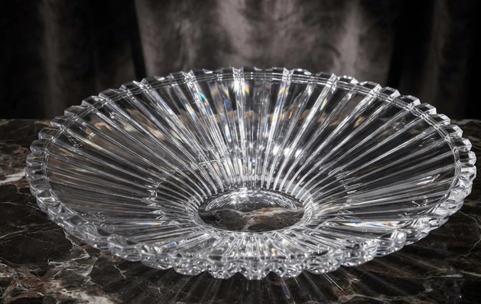 Stunning Vintage Large Heavy Sunbeam Starburst Crystal Bowl 15”