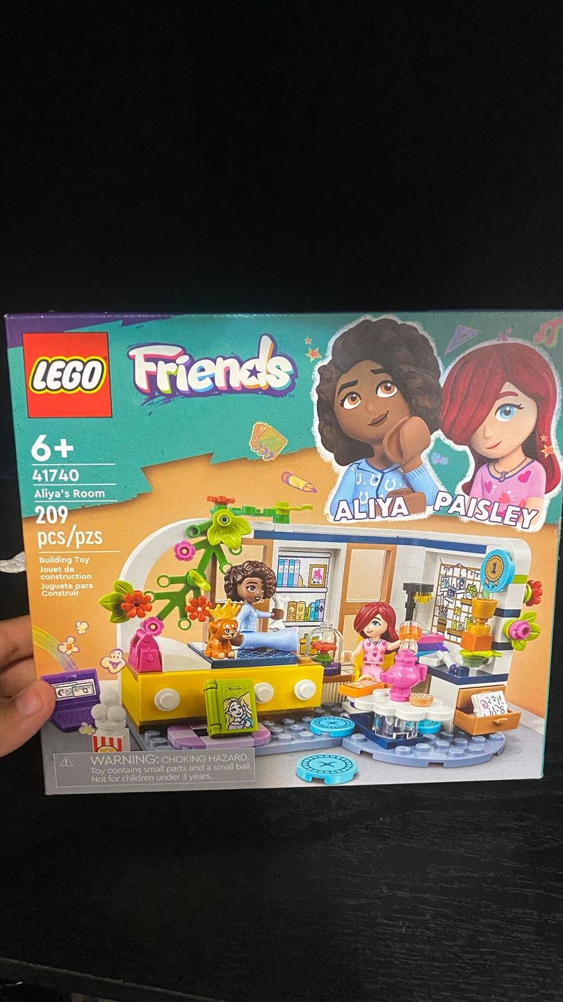 LEGO Friends Aliya's Room Building