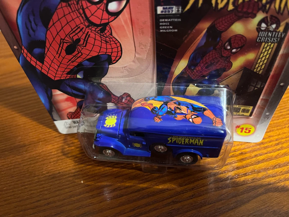 VINTAGE (1996-2002) JOHNNY LIGHTNING VEHICLES - photo 5