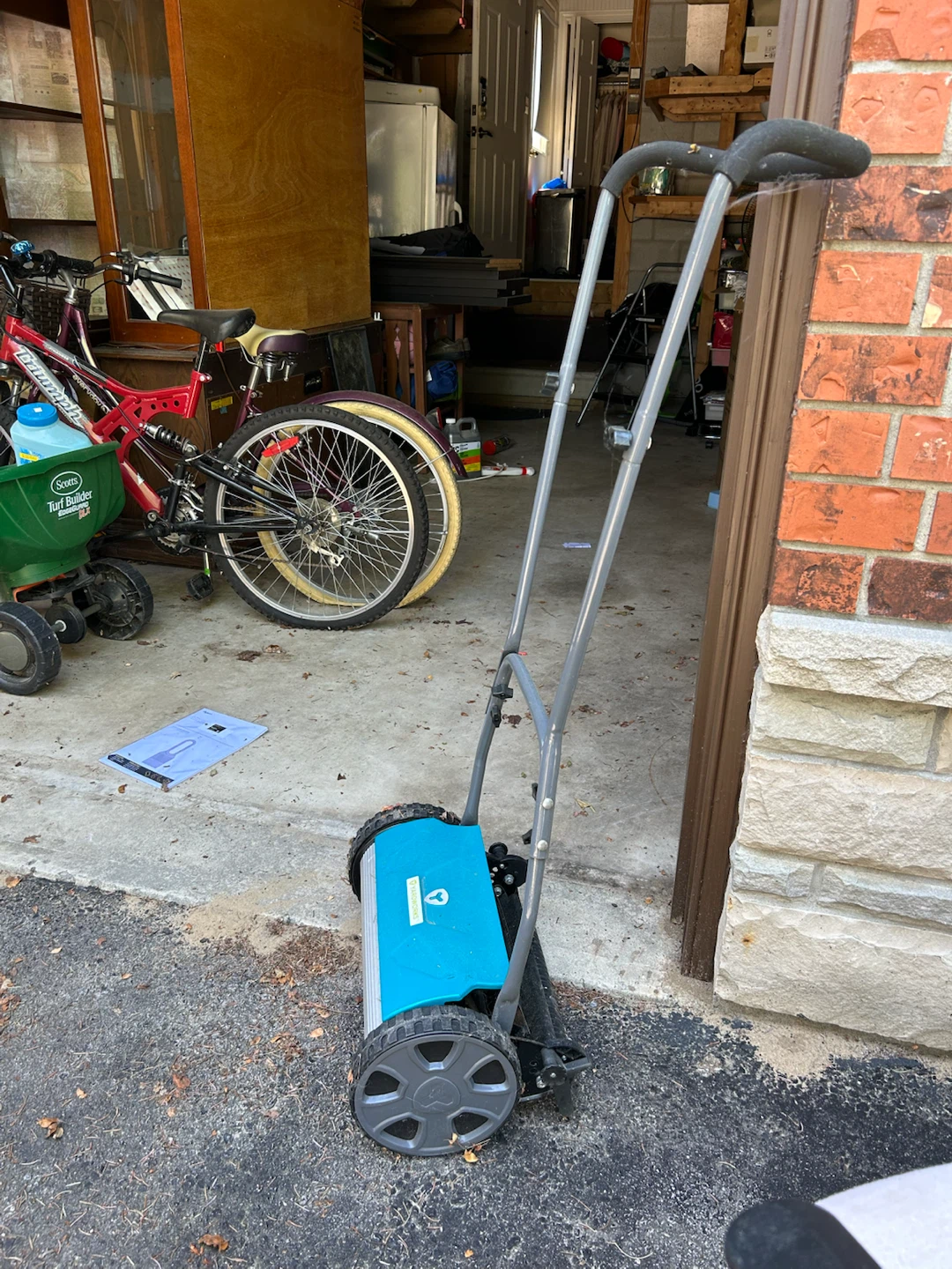 Yardworks Push Reel Mower - photo 3