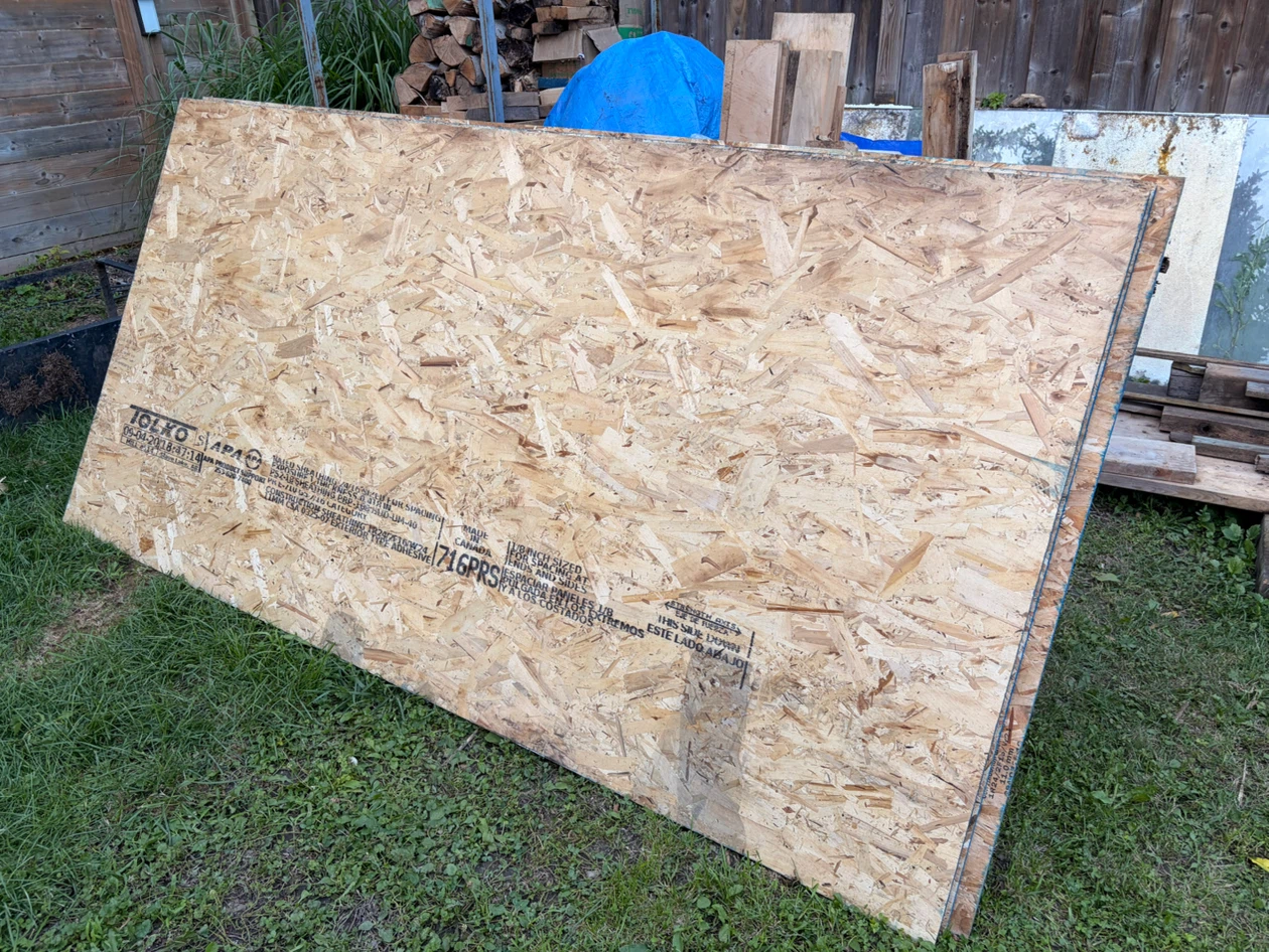1/2” OSB particle Boards 4’x8’