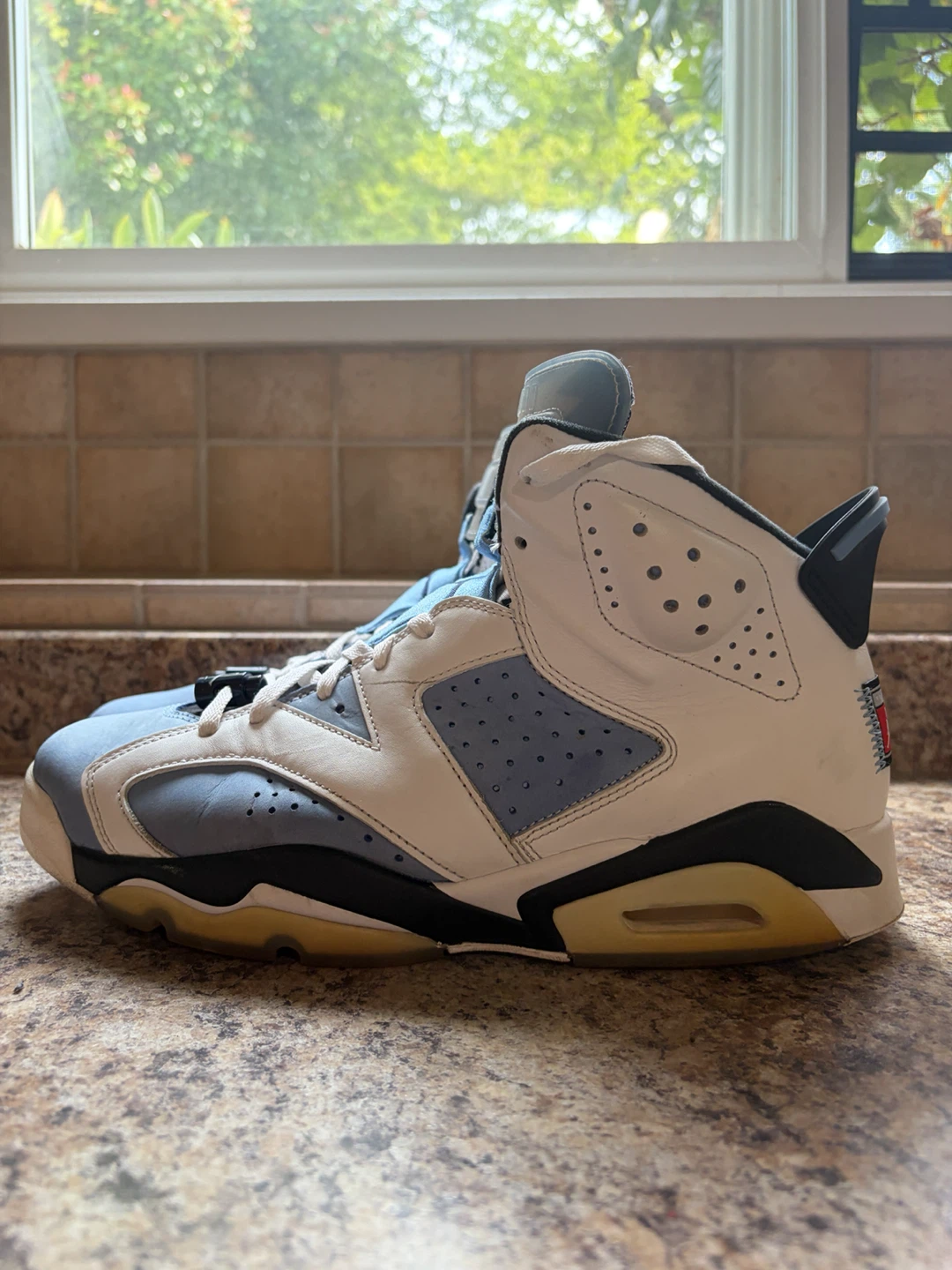 Air Jordan 6 Retro Sneakers - photo 3