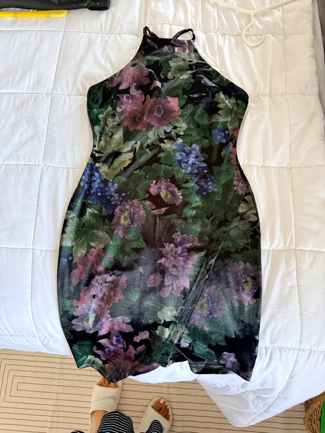 Velvet Floral Halter Dress - photo 4