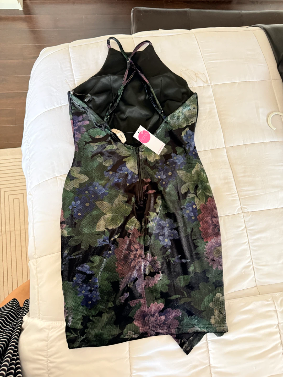 Velvet Floral Halter Dress - photo 5