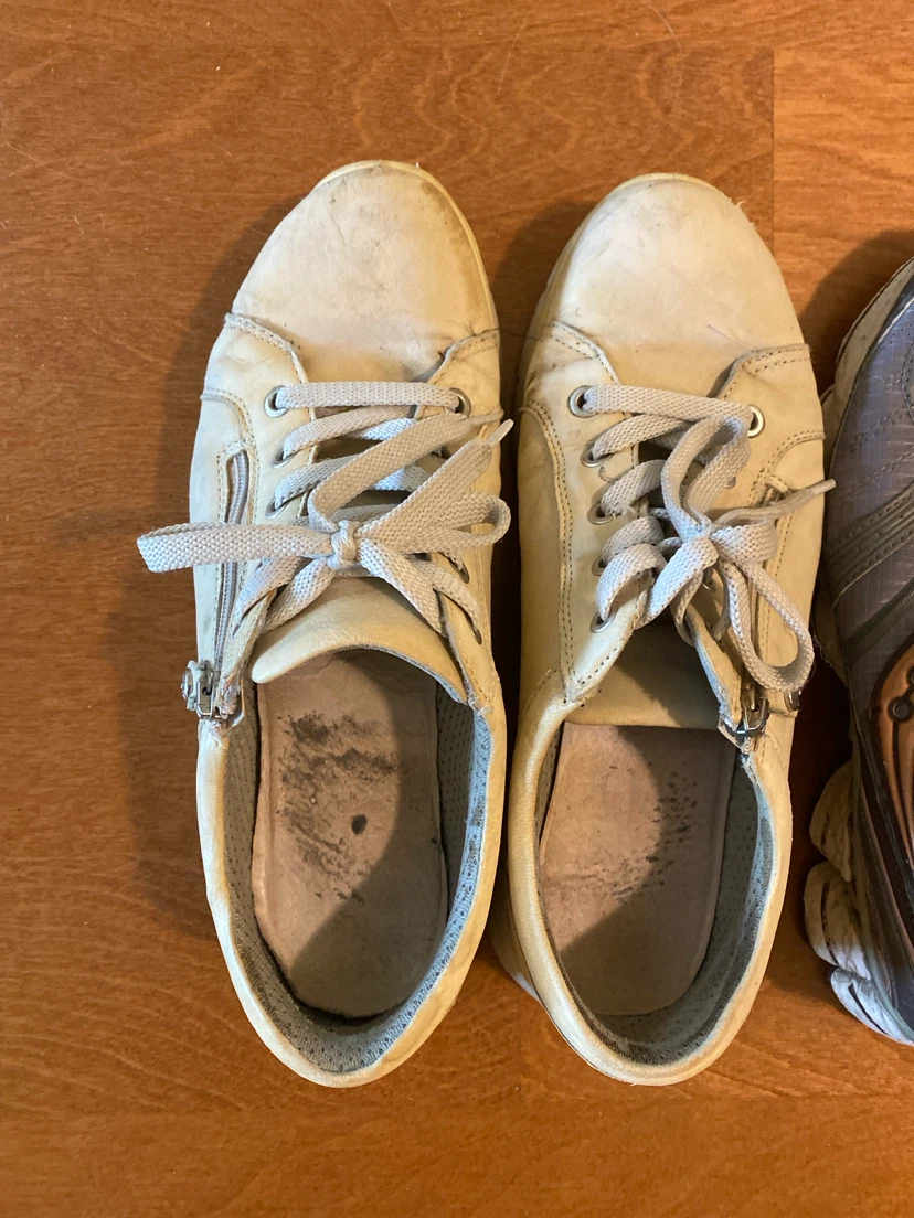 Saucony Running Shoes & Beige Sneakers - photo 2
