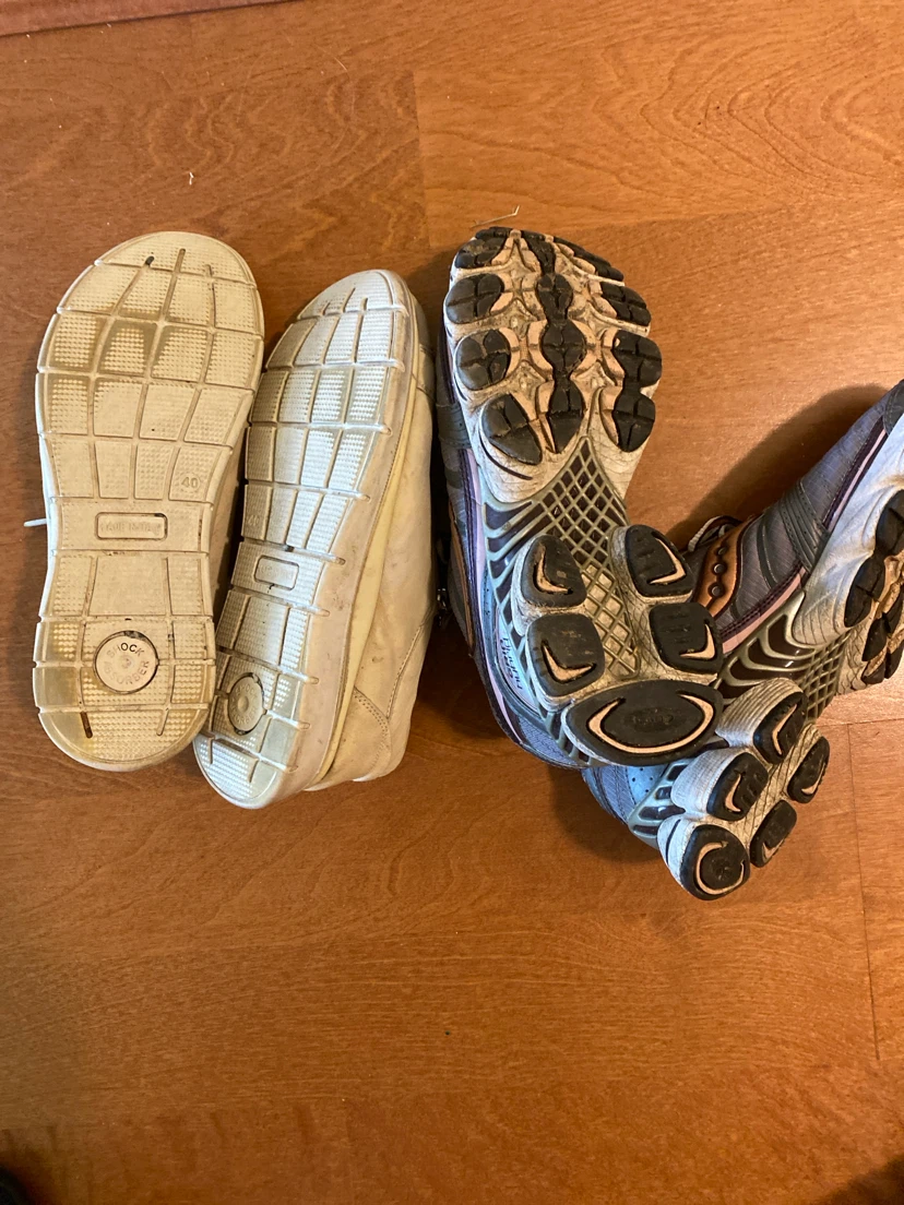 Saucony Running Shoes & Beige Sneakers - photo 4