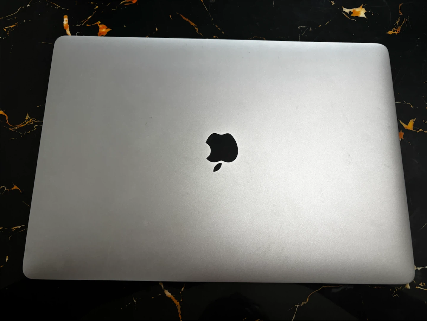 MacBook Pro 15” 2018 i7/16GB RAM/256GB SSD – Excellent Condition