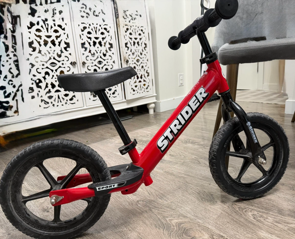 Strider 12 Sport Balance Bike - Red - photo 2