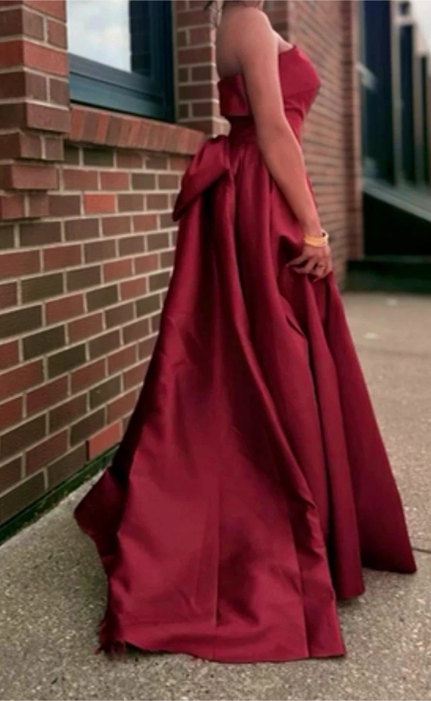 Big red ball gown dress - photo 3