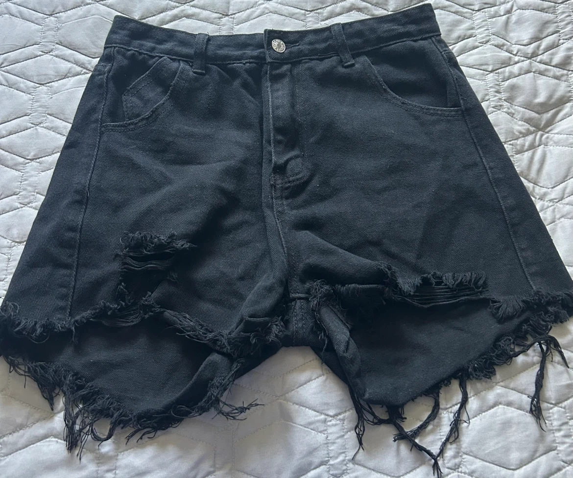 SHEIN shorts