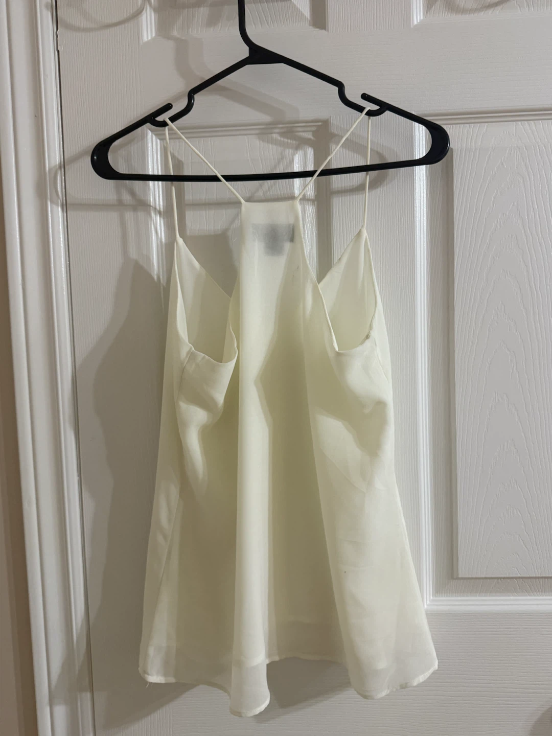 100% Silk Cream Cami, Spaghetti straps and V-neckline Top - photo 3