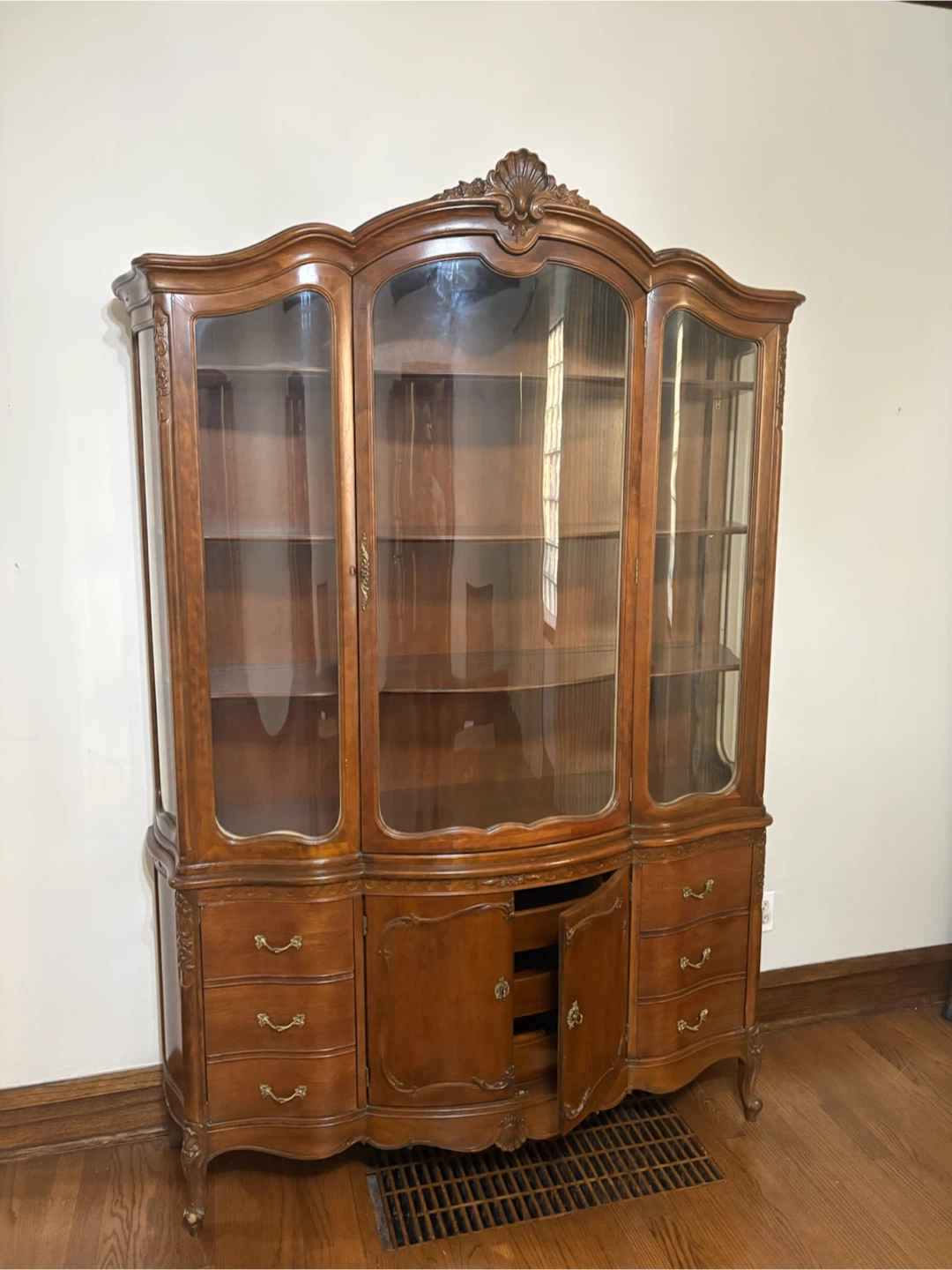 Vintage Curio Cabinet Display Hutch - photo 2