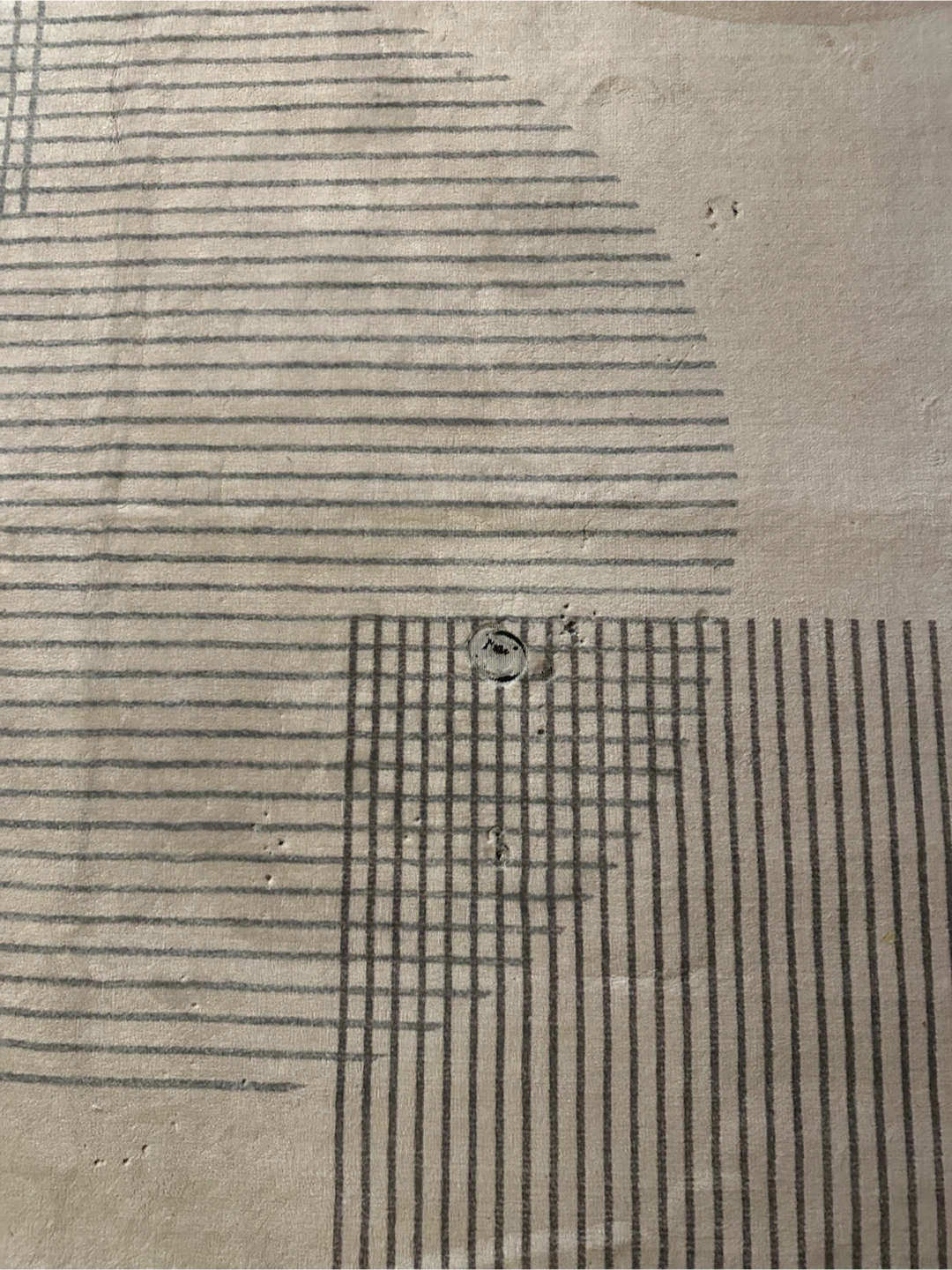 Modern Geometric Area Rug - photo 2