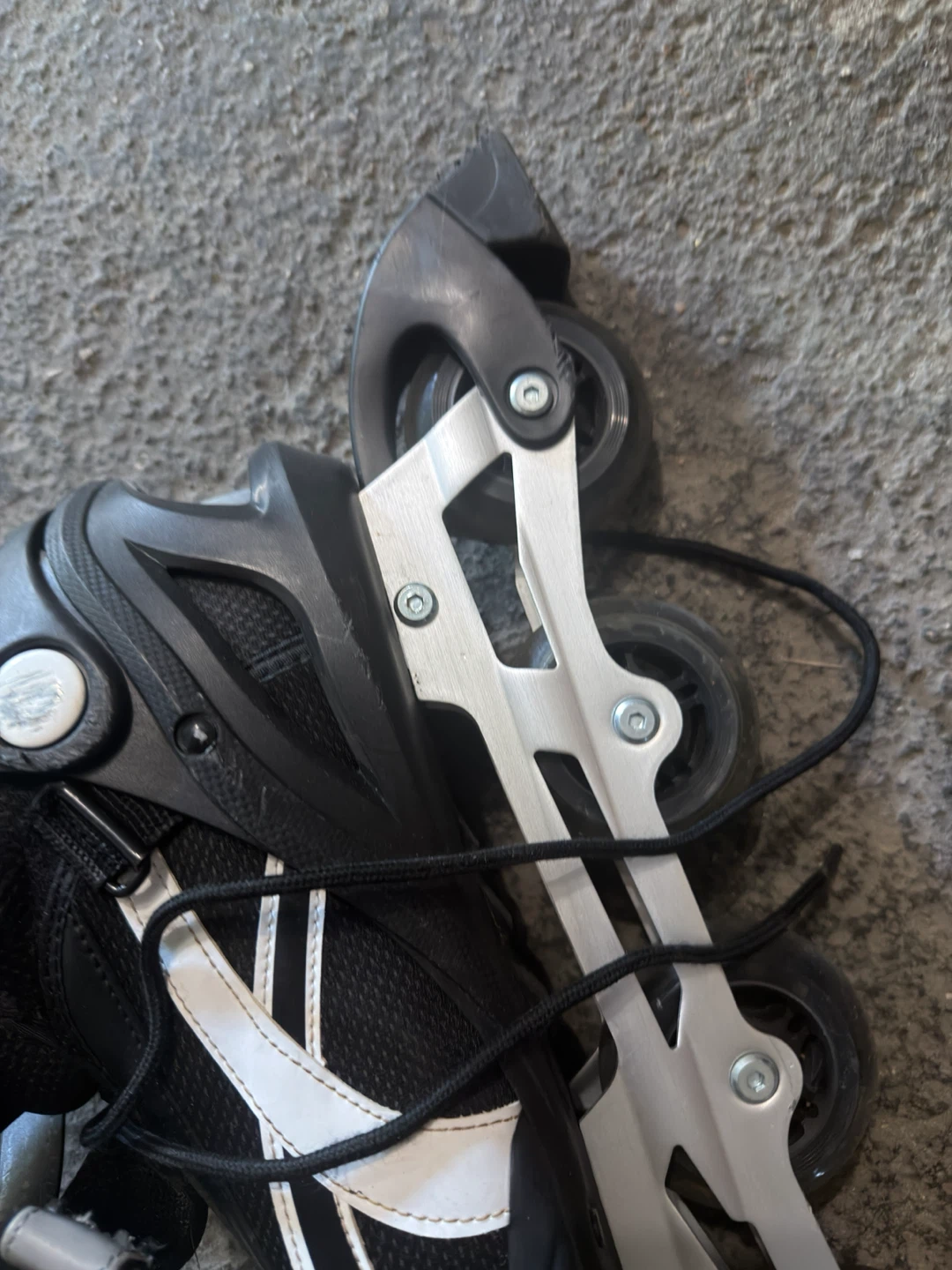 Ultra Wheel Inline Skates - photo 2
