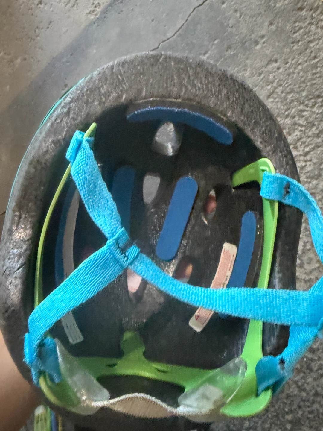 Kids Bike Helmet with Frog Design