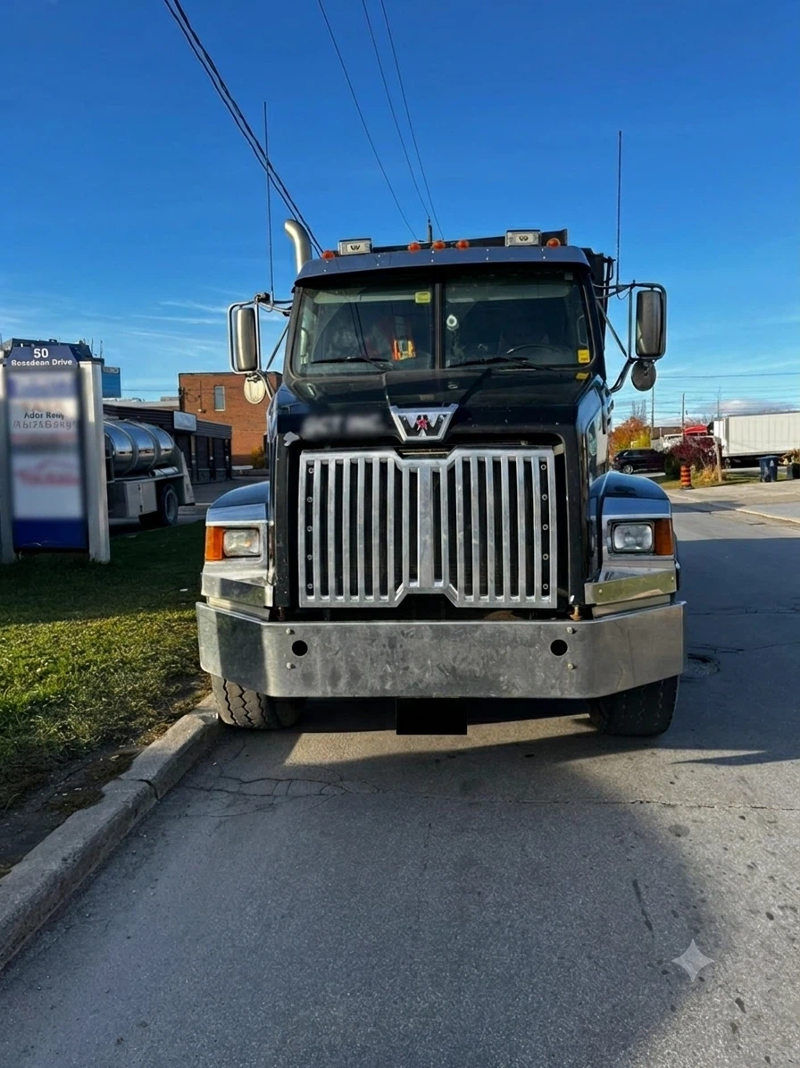 2016 Western Star Tri-Axle Dump Truck – AS-IS (Non-Runner) - photo 3
