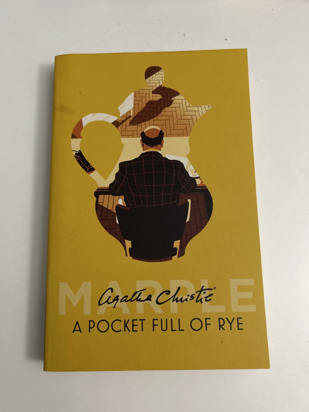 Bundle of Books: Agatha Christie & Charles Dickens - photo 4