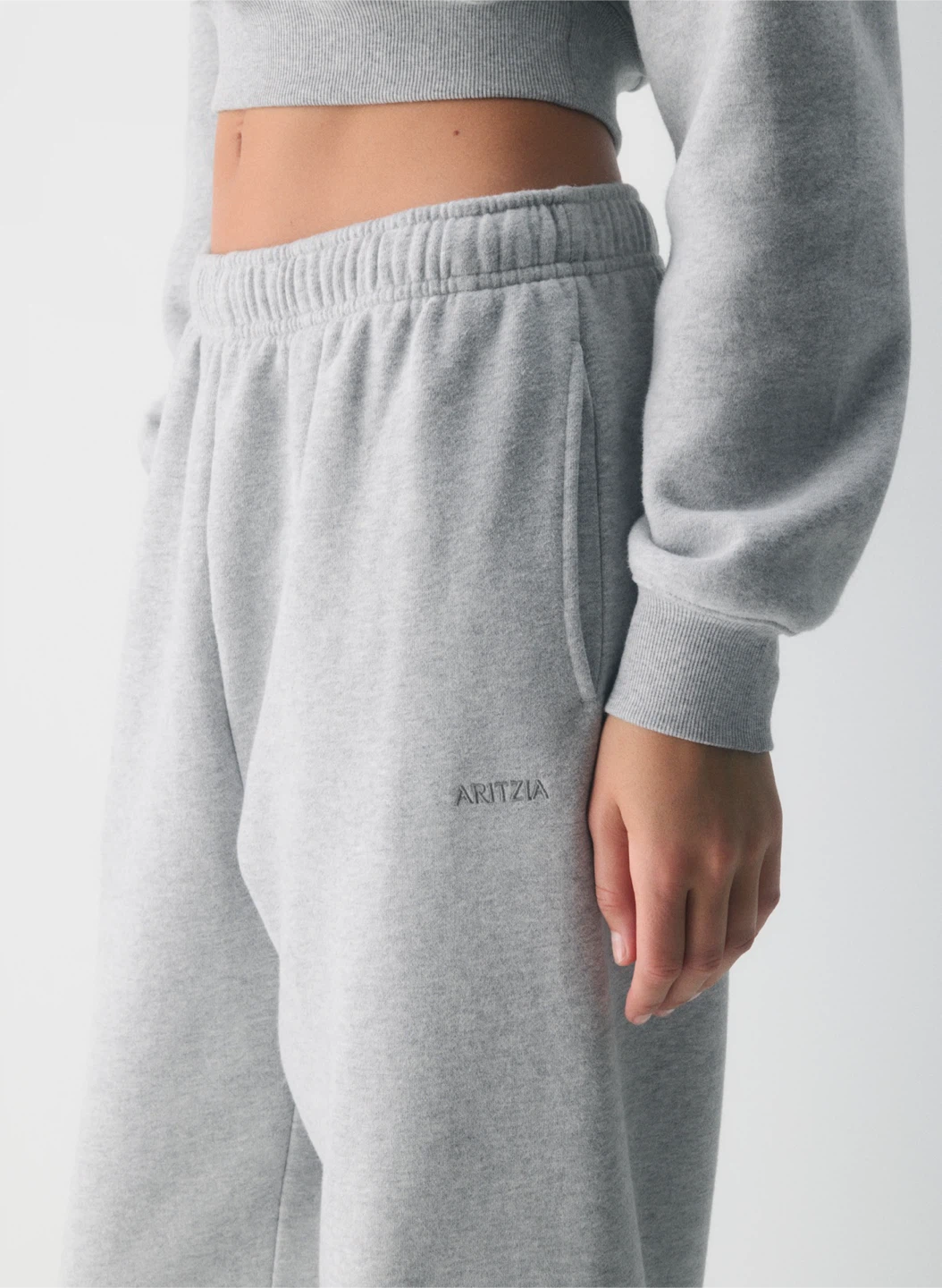 Aritzia Grey Cuffed Sweatpants - photo 2