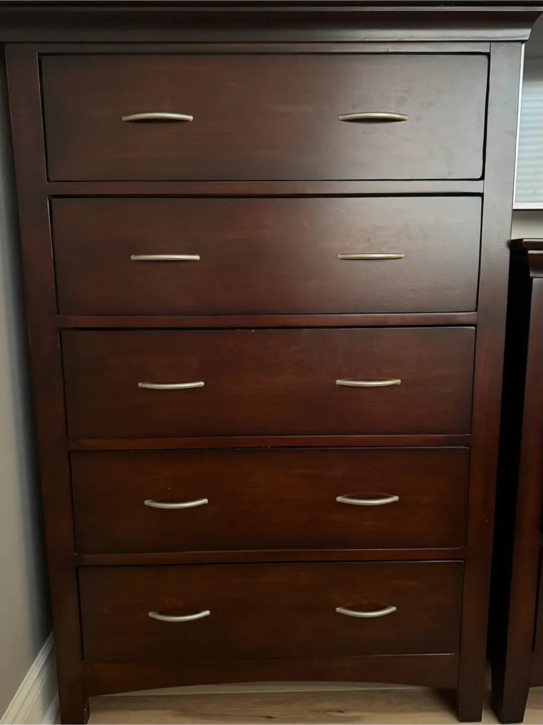 Dark Brown 5-Drawer Dresser