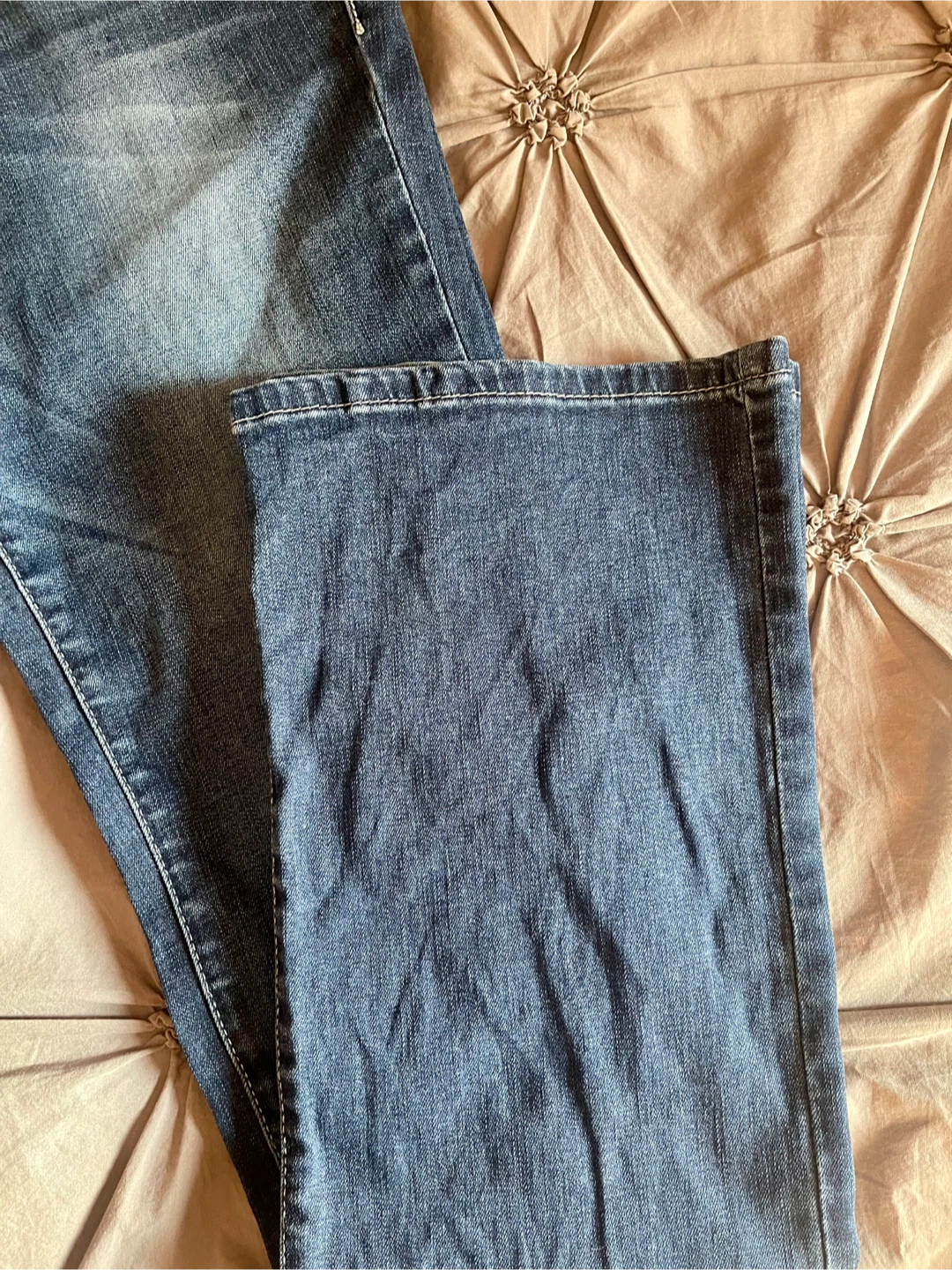 Guess bootcut dark denim jeans - photo 2