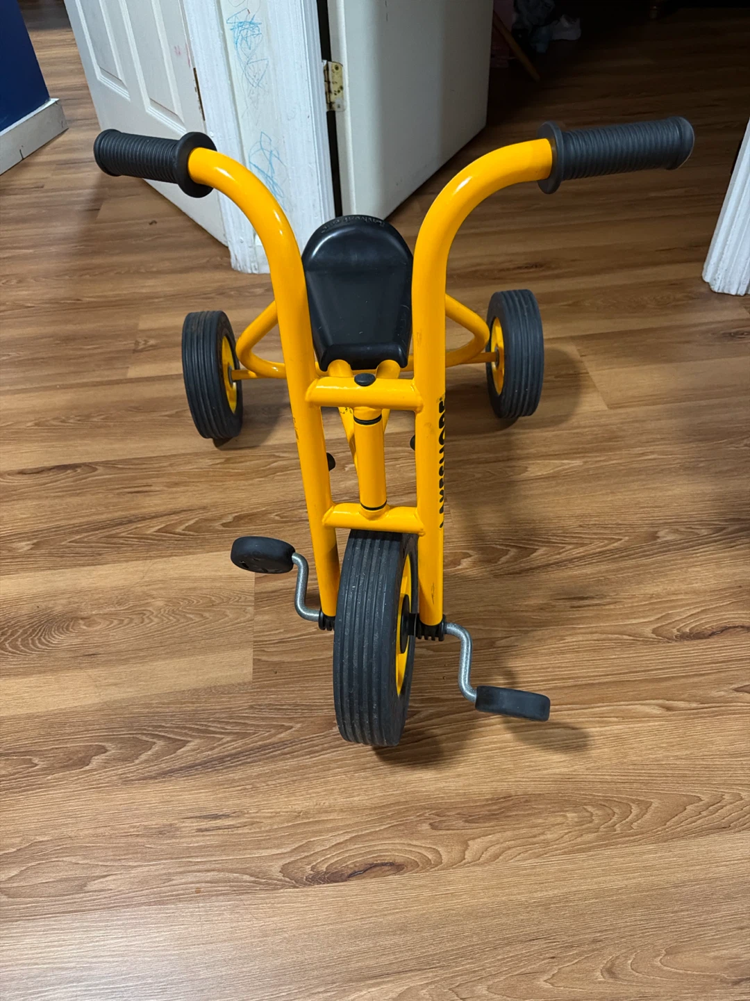 Lakeshore Yellow Tricycle - photo 2